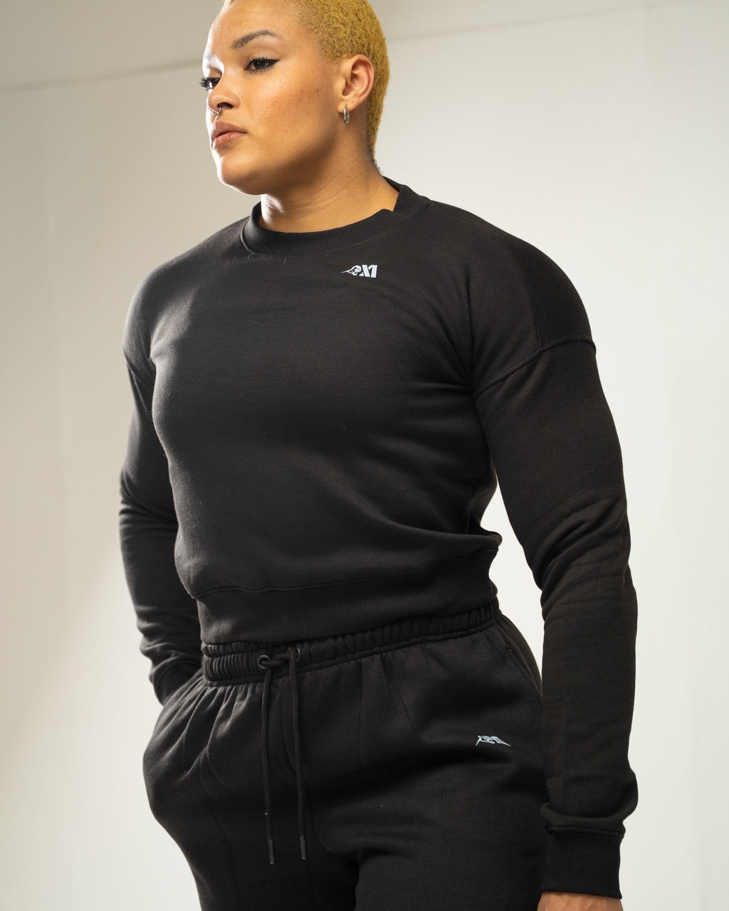 XAPE Core Logo Cropped Sweatshirt - Black